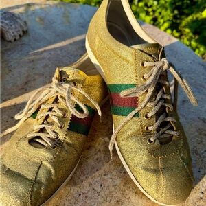 Gucci Textured Silver Surface